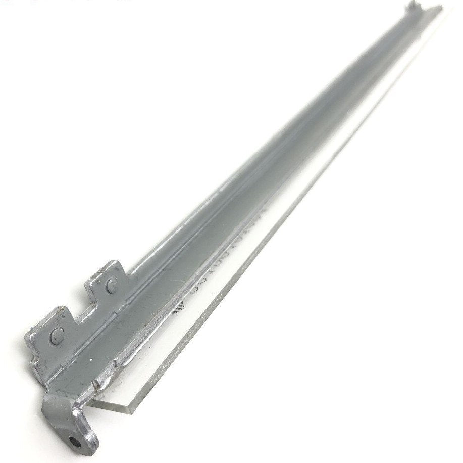 HP CP5225/CP5525/M750/M775 Cleaning Blade CB-CP5525